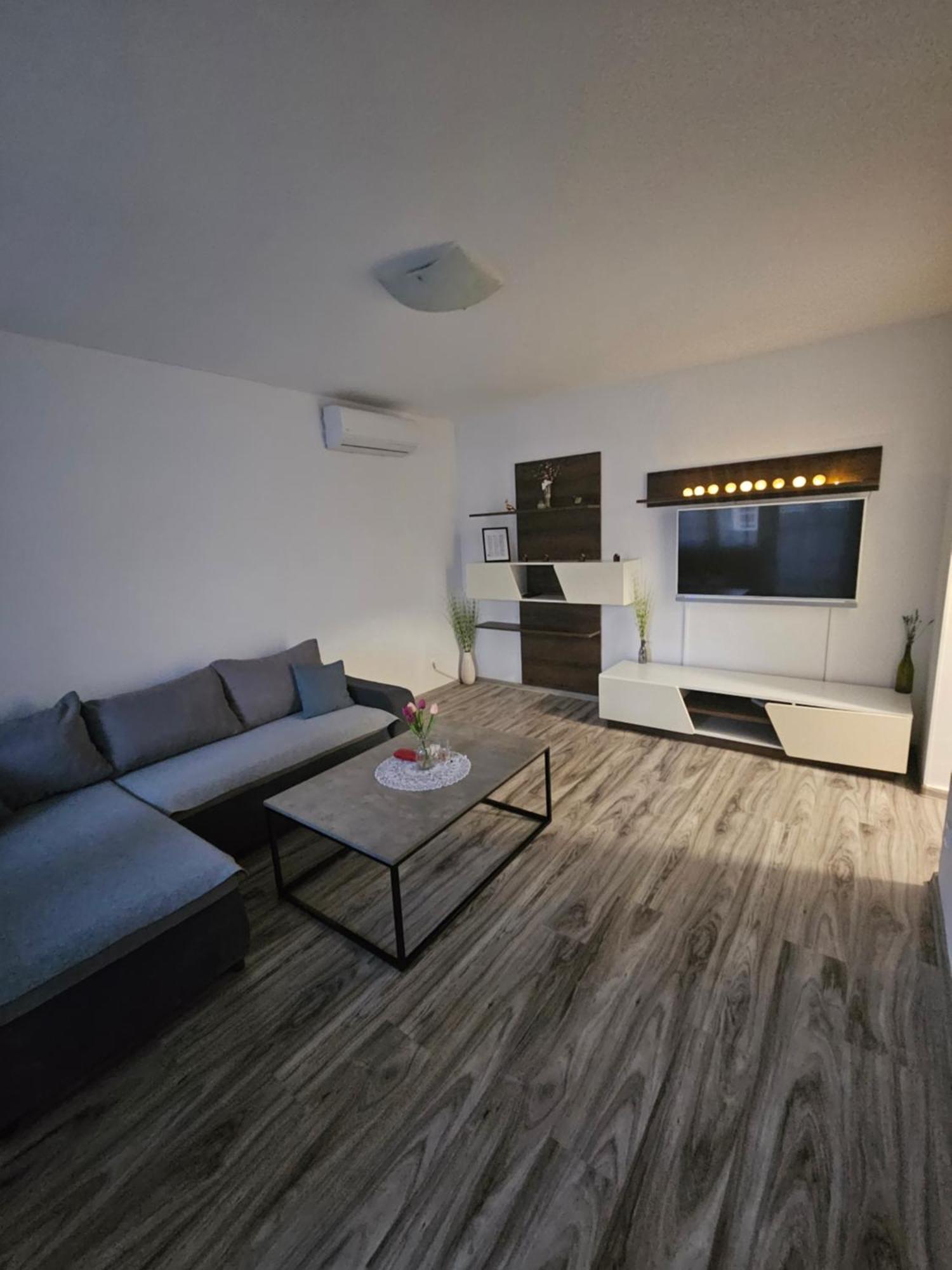 Apartman Smit Умаг Екстериор снимка